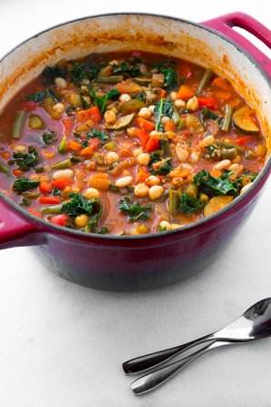 Kale and Quinoa Minestrone {Vegan and Gluten Free}