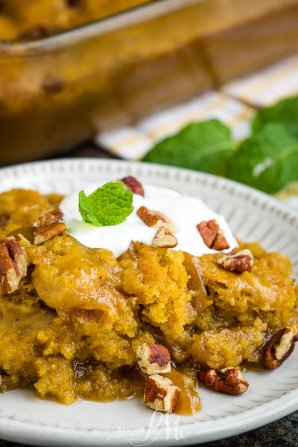 Pecan Pumpkin Cobbler