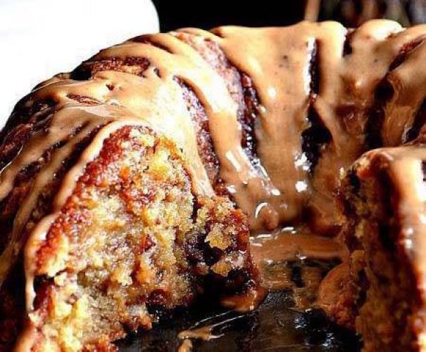 Brown Sugar Carmel Pound Cake