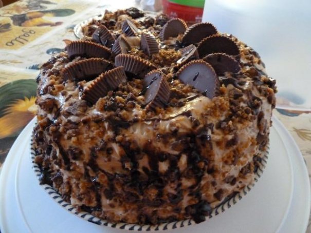 Peanut Butter Heaven Cake