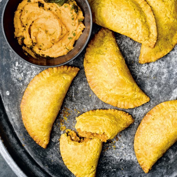 This recipe was inspired by the compact portable foods originally made for laborers that we find in many traditional cultures: bunny chow in South Africa, patties in Jamaica, zongzi in China, hand pies in the southern United States.