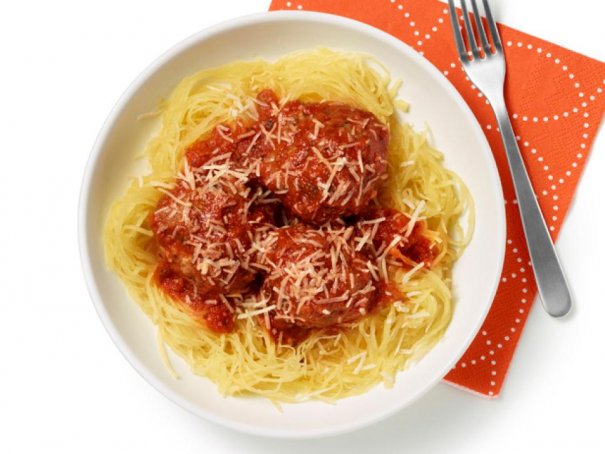 Everyone will love nutrient-rich spaghetti squash when you it like pasta with juicy meatballs and a quick homemade marinara.