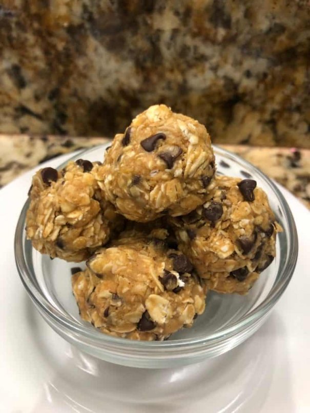 These are a super fun and easy treat to make with kids because as I said before they only require mixing! This is a great way to introduce your kids to cooking just like my Mom did. If you want you can add whatever mix ins that your kids might like.